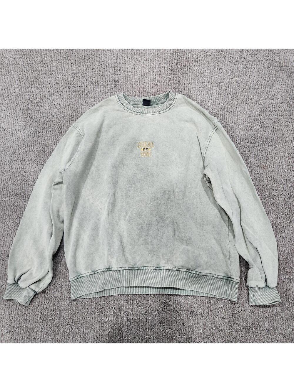 Urban Outfitters Light Green Crewneck Sweatshirt Size Small - Picture 1 of 9